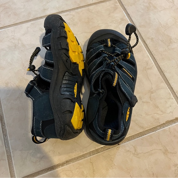 Vintage Keen Newport H2 - Picture 3 of 6